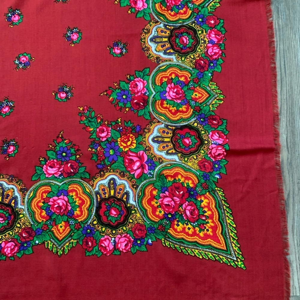 Scarf - Picture 2 of 7